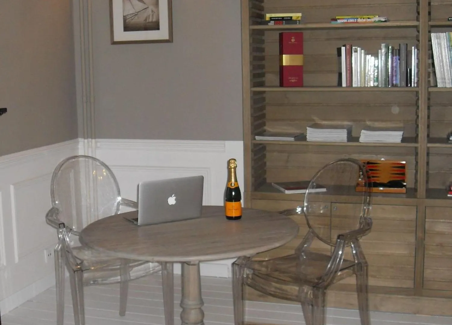 B&B Le Seize Brussels 0*,