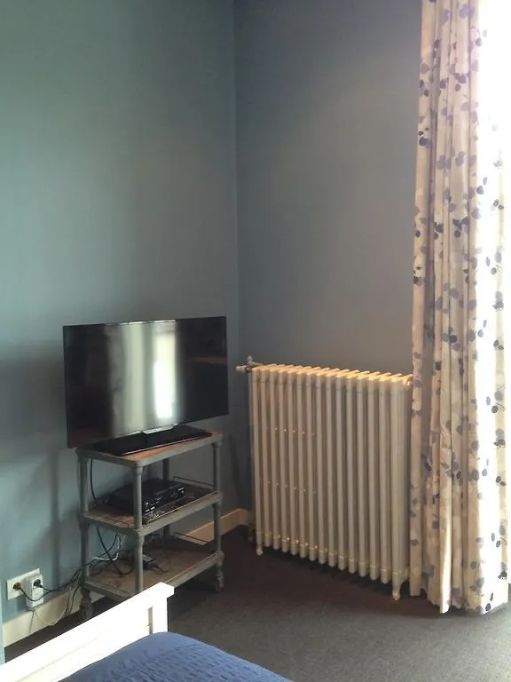 B&B Le Seize Brussels Bed and Breakfast